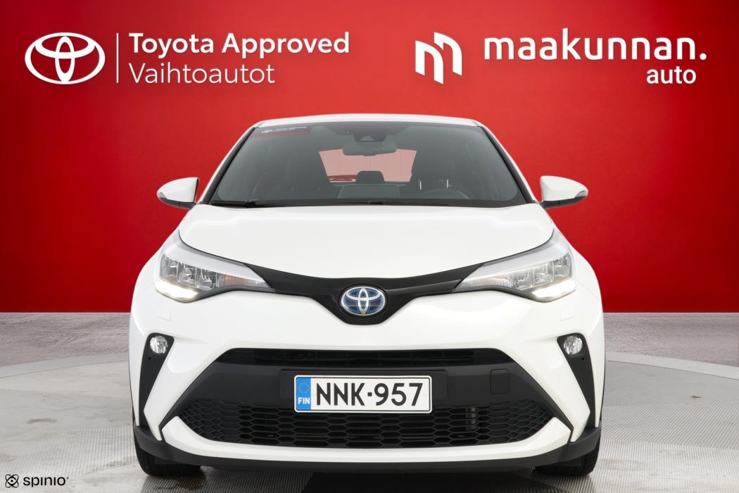 TOYOTA C-HR 2024
