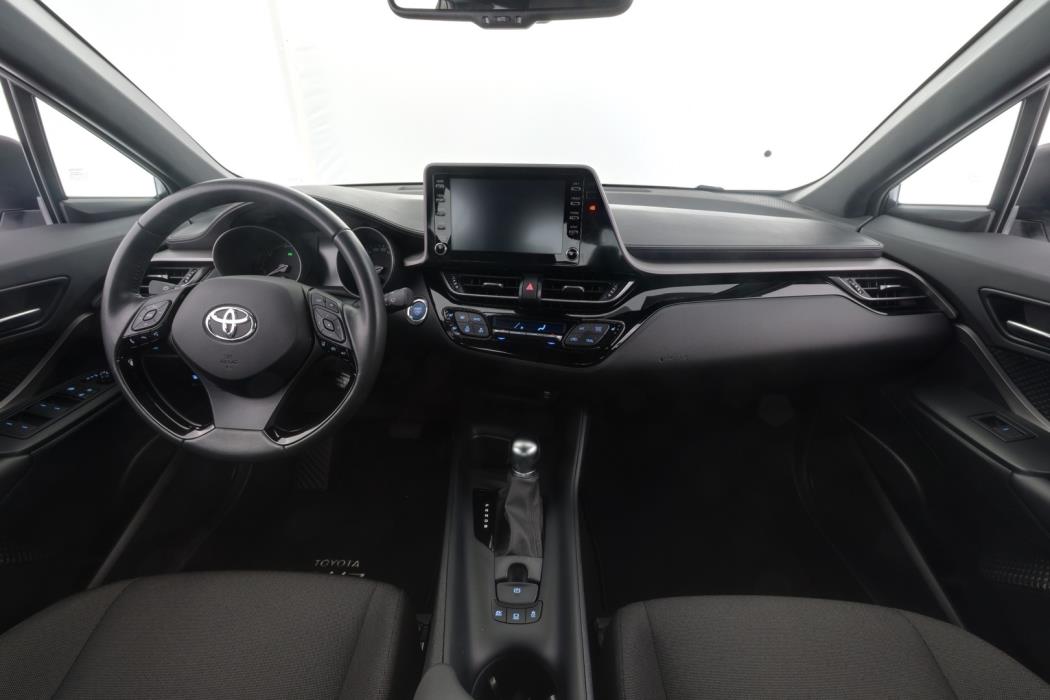 TOYOTA C-HR 2024