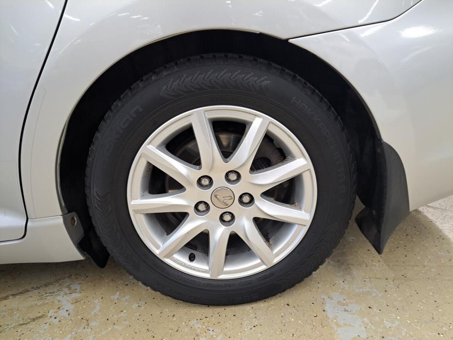 TOYOTA Avensis 2014