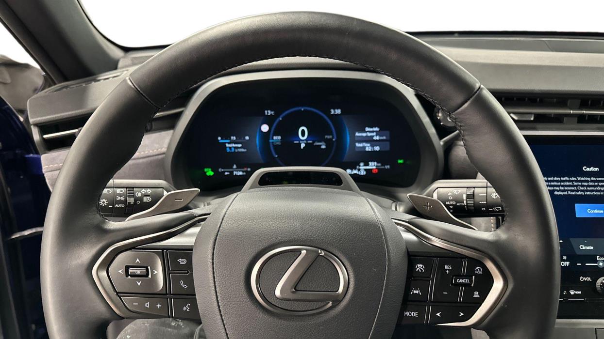 Lexus LBX 2025