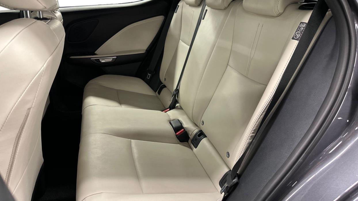 Lexus LBX 2024