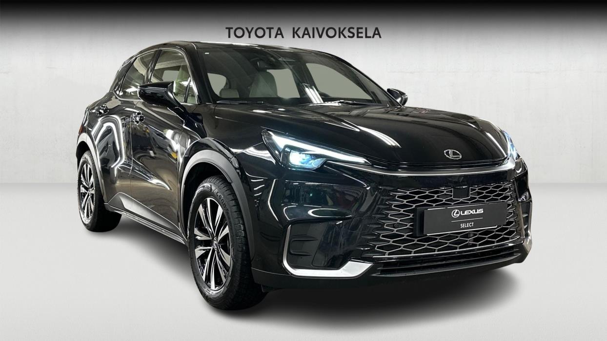 Lexus LBX 2025