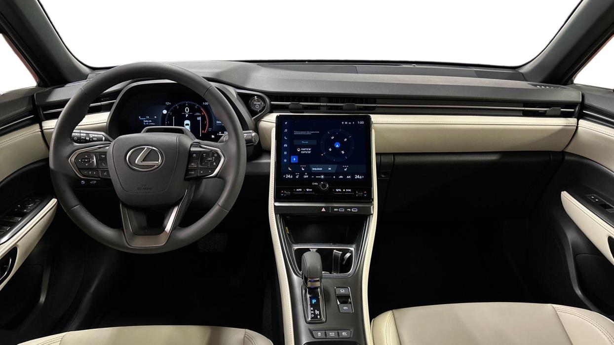 Lexus LBX 2025