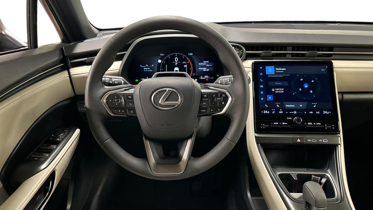 Lexus LBX 2025
