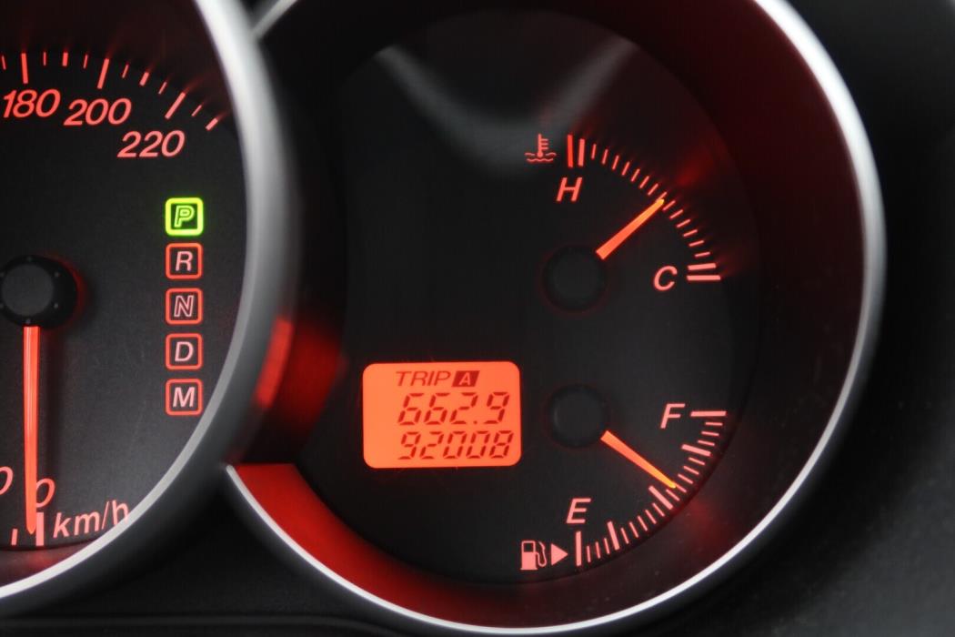 MAZDA 3 2005