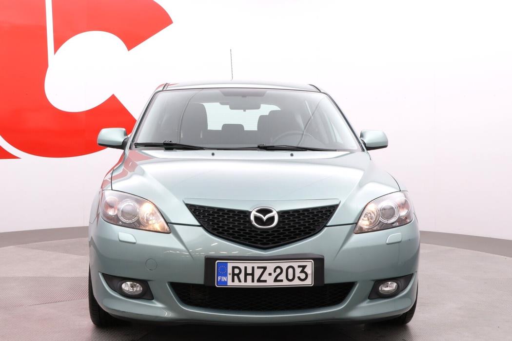 MAZDA 3 2005