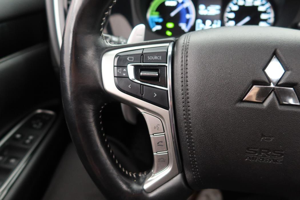 MITSUBISHI Outlander PHEV 2019