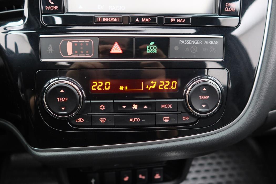 MITSUBISHI Outlander PHEV 2019