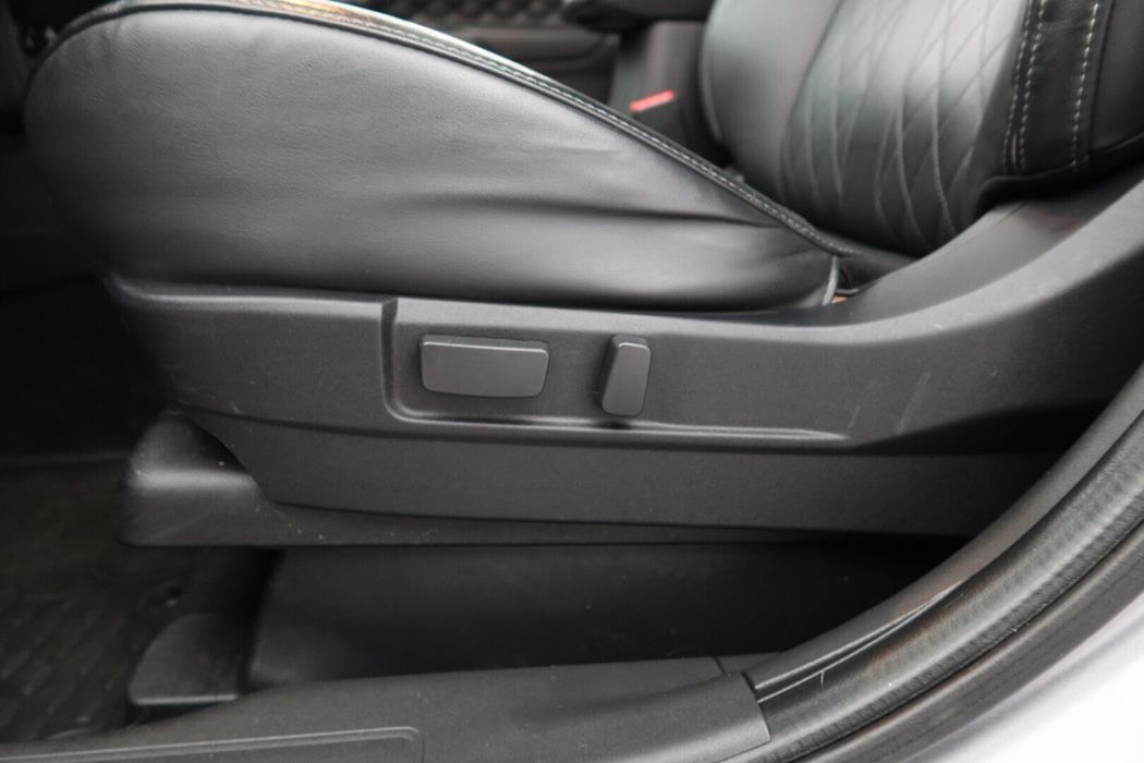 MITSUBISHI Outlander PHEV 2019