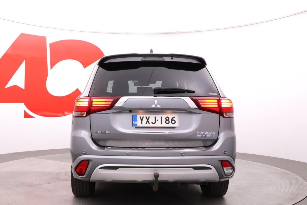 MITSUBISHI Outlander PHEV 2019