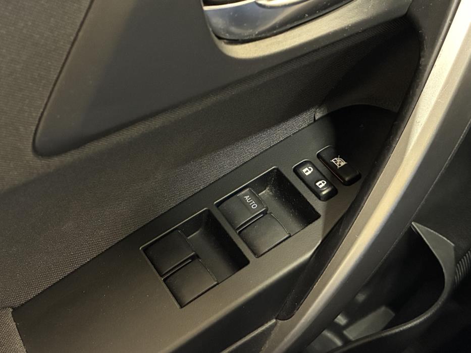 Toyota Auris 2015