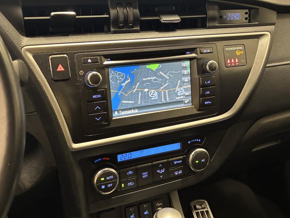 Toyota Auris 2015