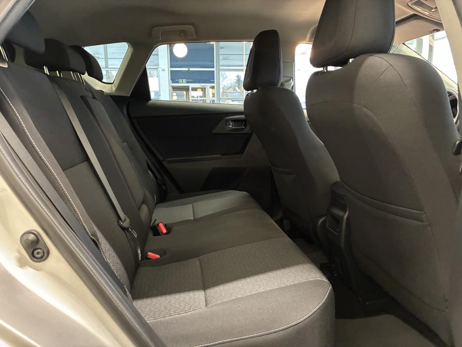 Toyota Auris 2015