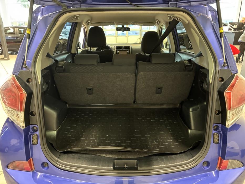 Toyota Verso-S 2014
