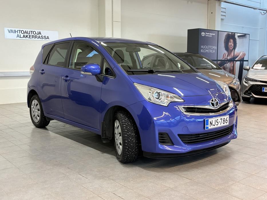Toyota Verso-S 2014