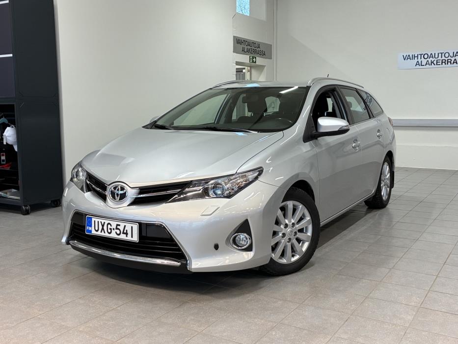 Toyota Auris 2013