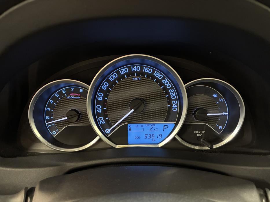 Toyota Auris 2013