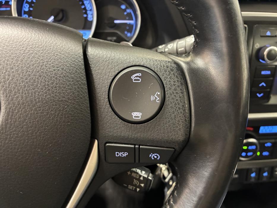 Toyota Auris 2013