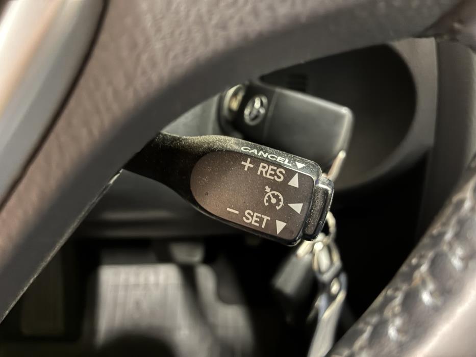 Toyota Auris 2013