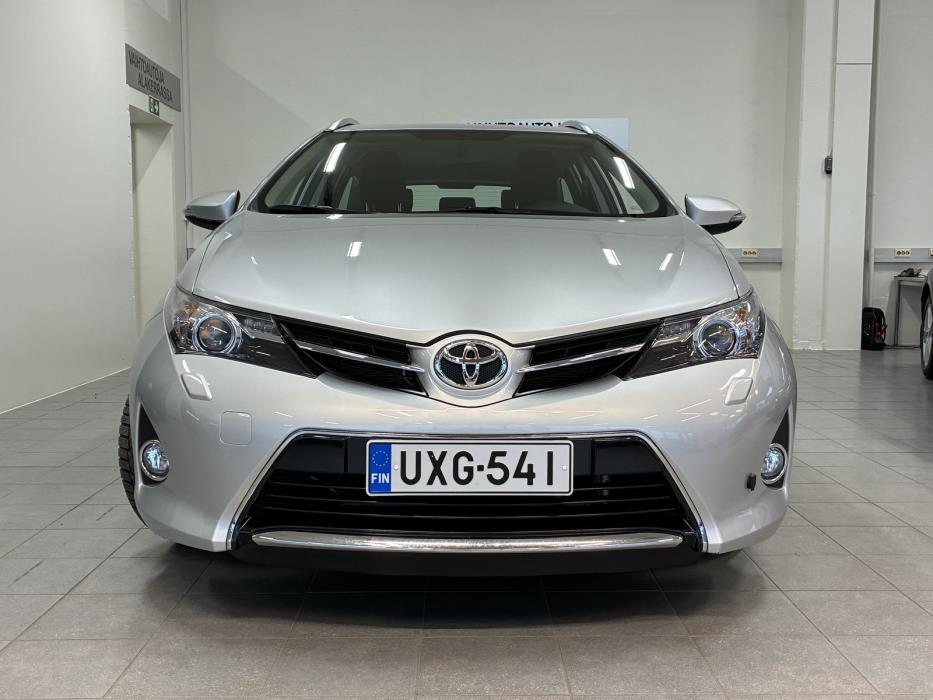 Toyota Auris 2013