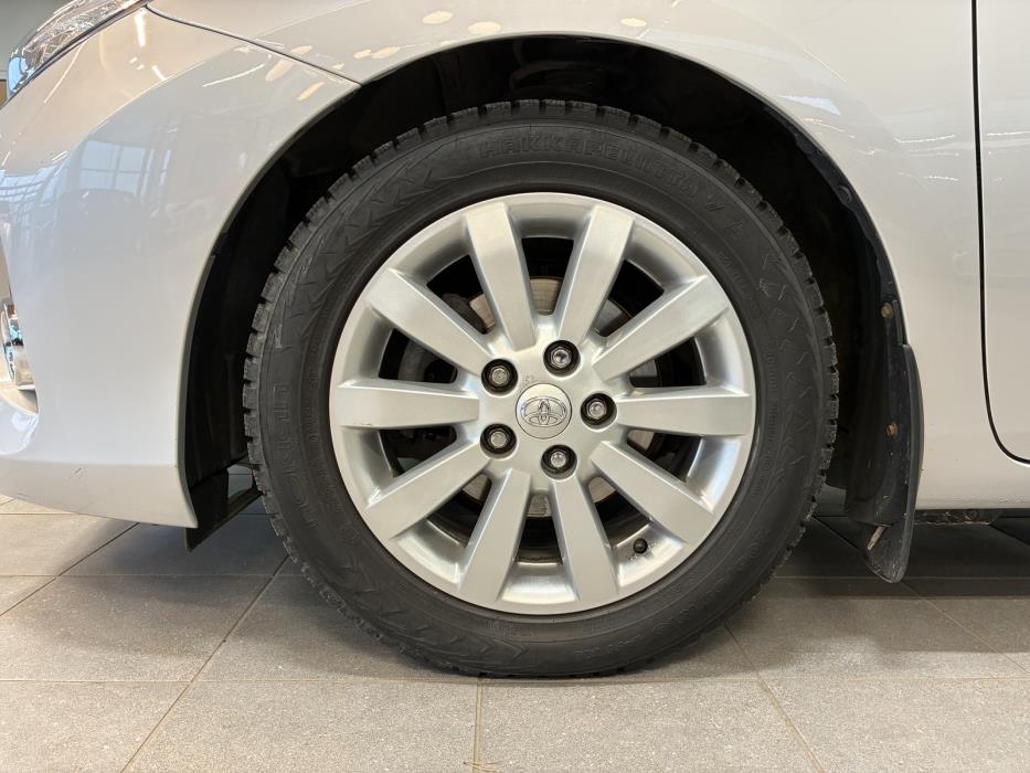 Toyota Auris 2013