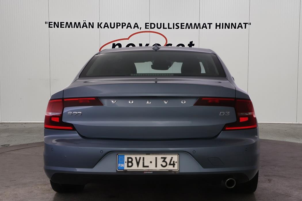 VOLVO S90 2019