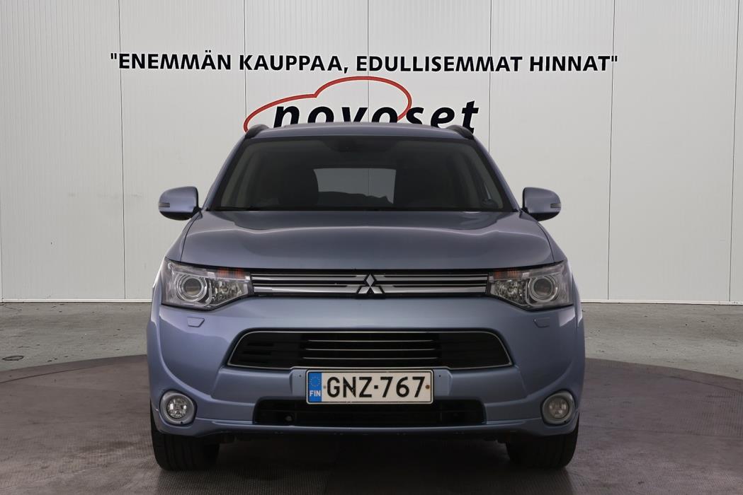 MITSUBISHI Outlander 2013