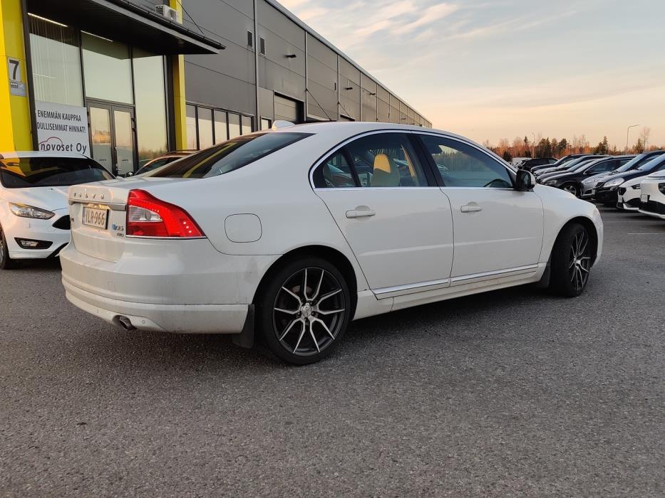 VOLVO S80 2014