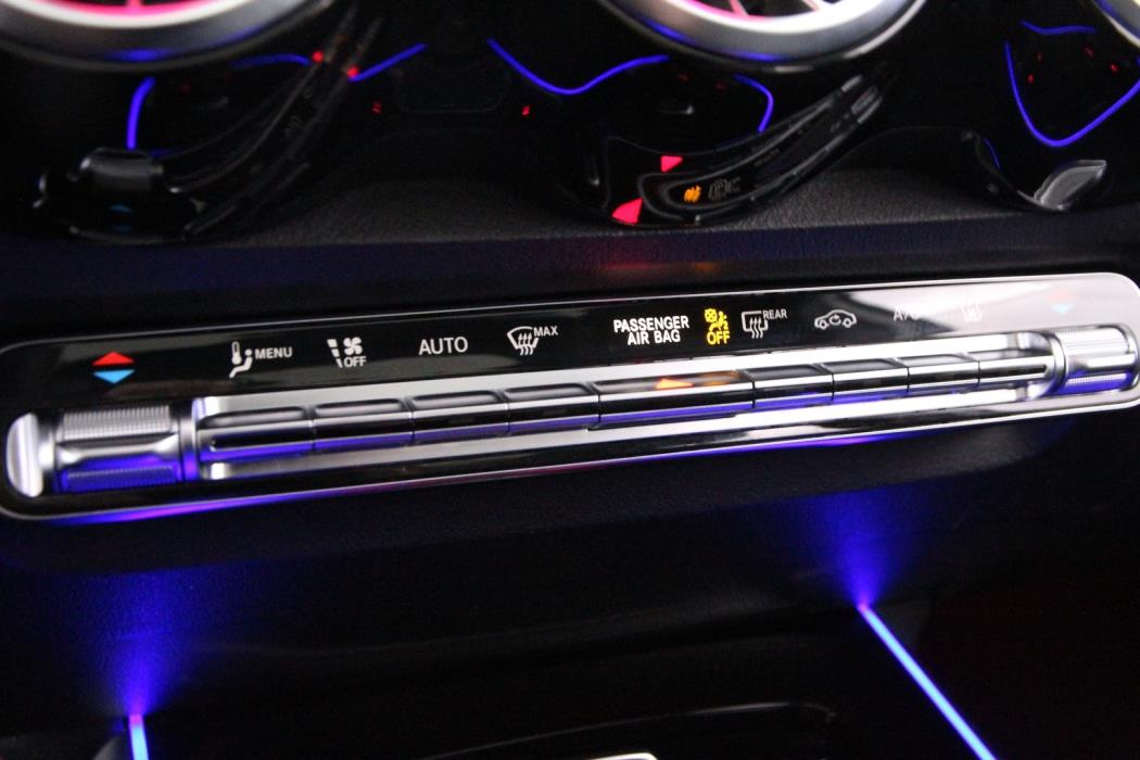 MERCEDES-BENZ EQB 2022