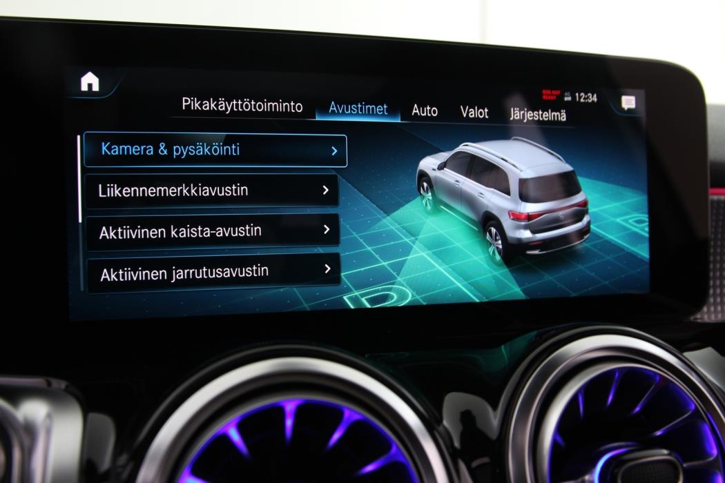 MERCEDES-BENZ EQB 2022