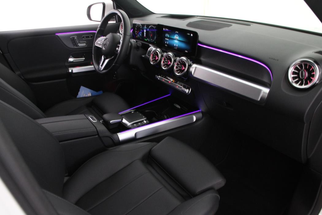 MERCEDES-BENZ EQB 2022