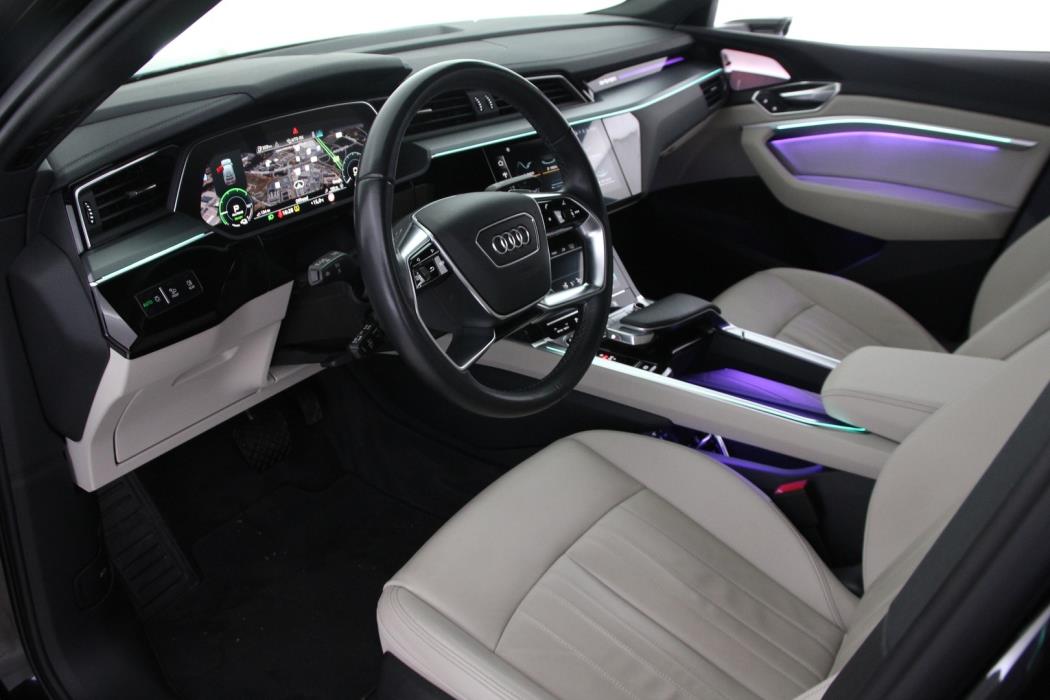 AUDI Q8 E-TRON 2024