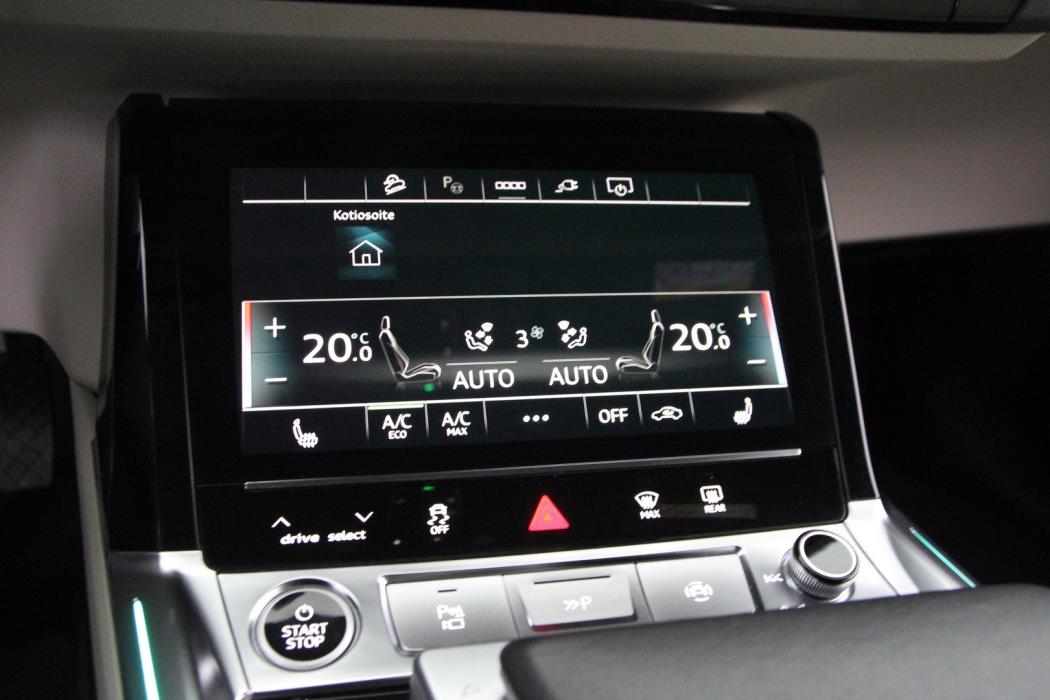 AUDI Q8 E-TRON 2024