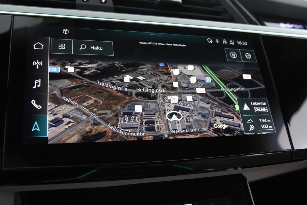 AUDI Q8 E-TRON 2024