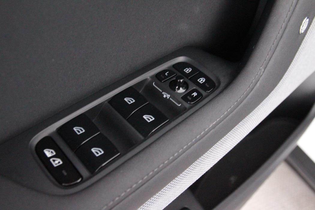 POLESTAR 2 2021