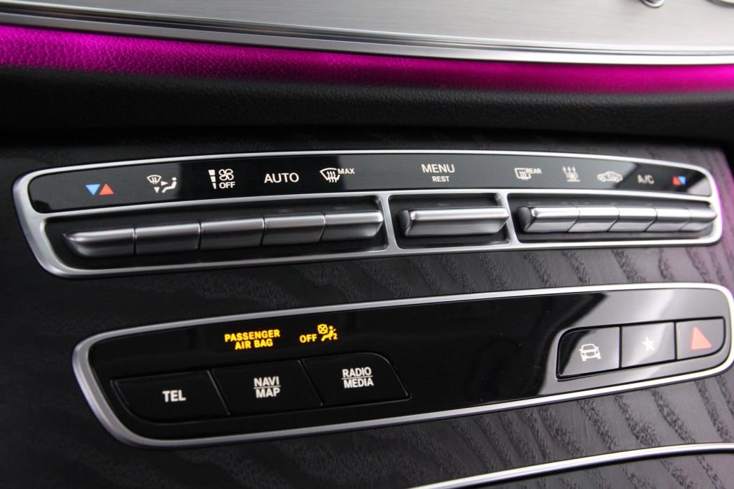 MERCEDES-BENZ E 2021