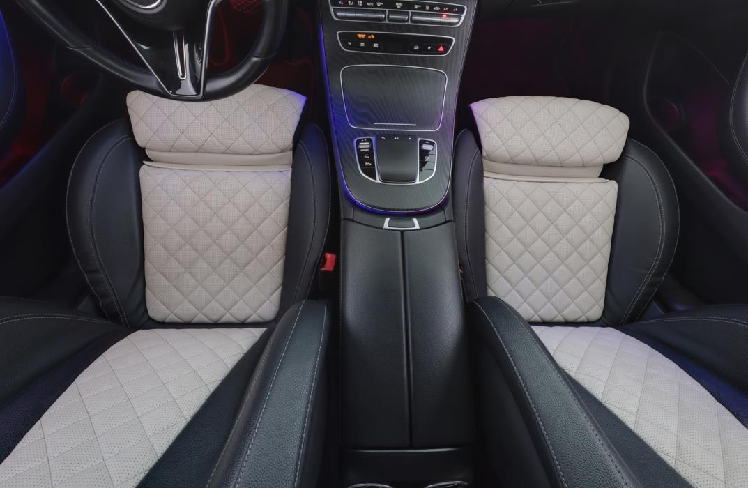 MERCEDES-BENZ E 2021
