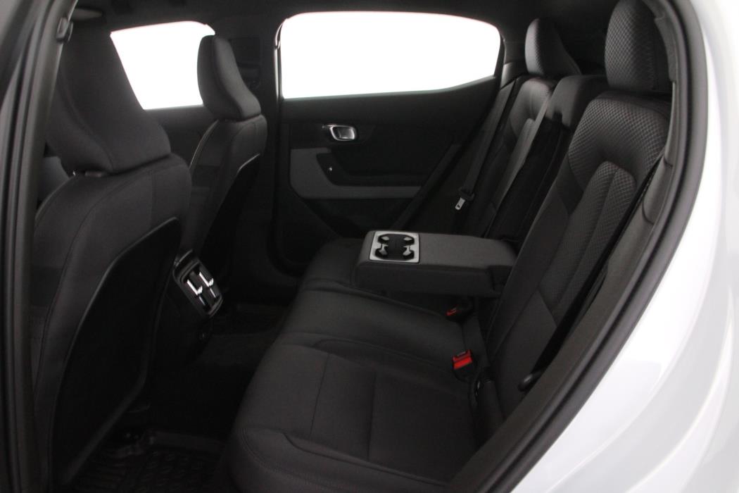POLESTAR 2 2023