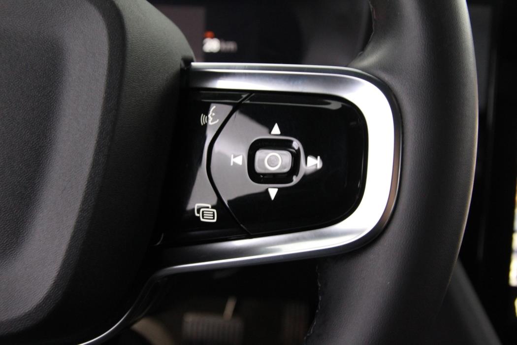 POLESTAR 2 2023