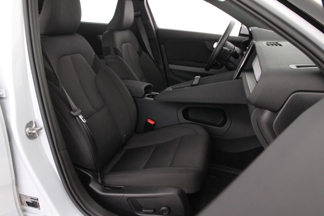 POLESTAR 2 2023