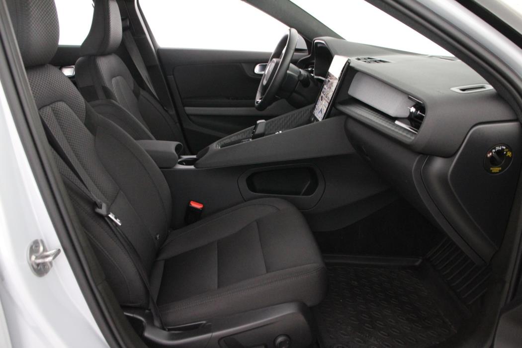POLESTAR 2 2023