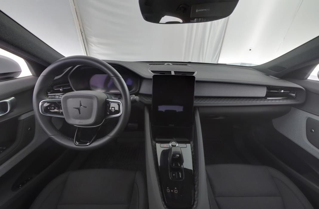 POLESTAR 2 2023