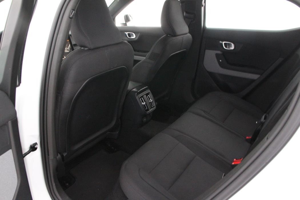 POLESTAR 2 2023