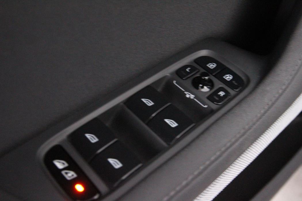 POLESTAR 2 2021