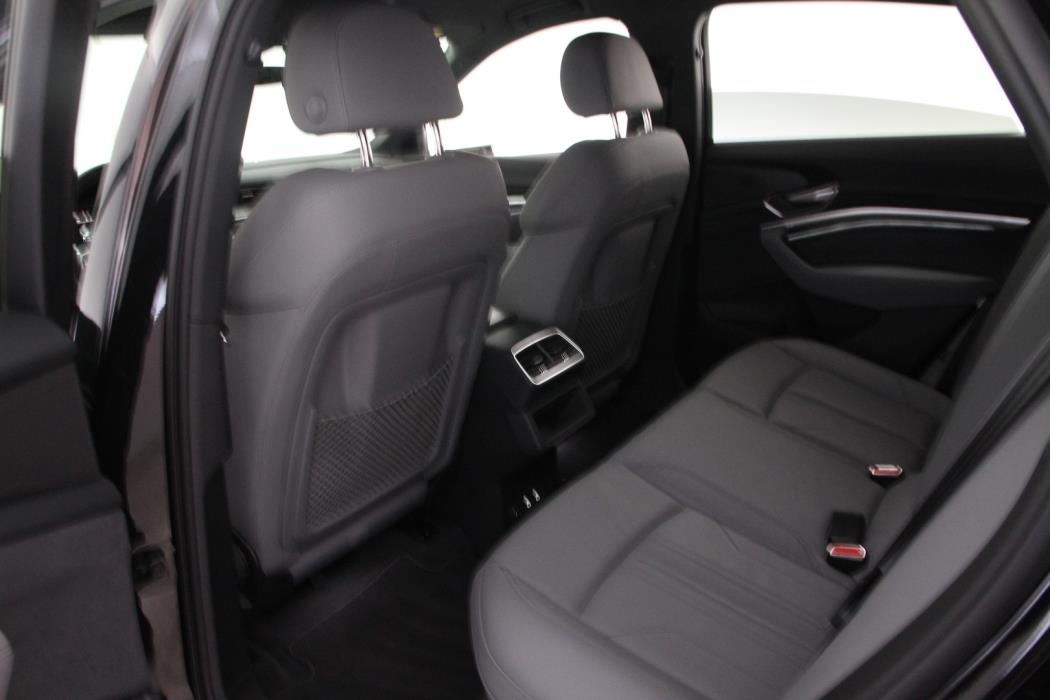AUDI Q8 e-tron 2024
