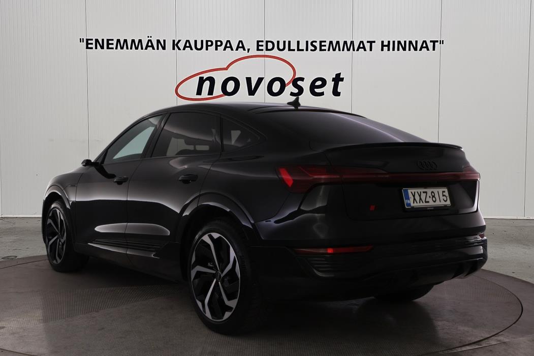 AUDI Q8 e-tron 2024