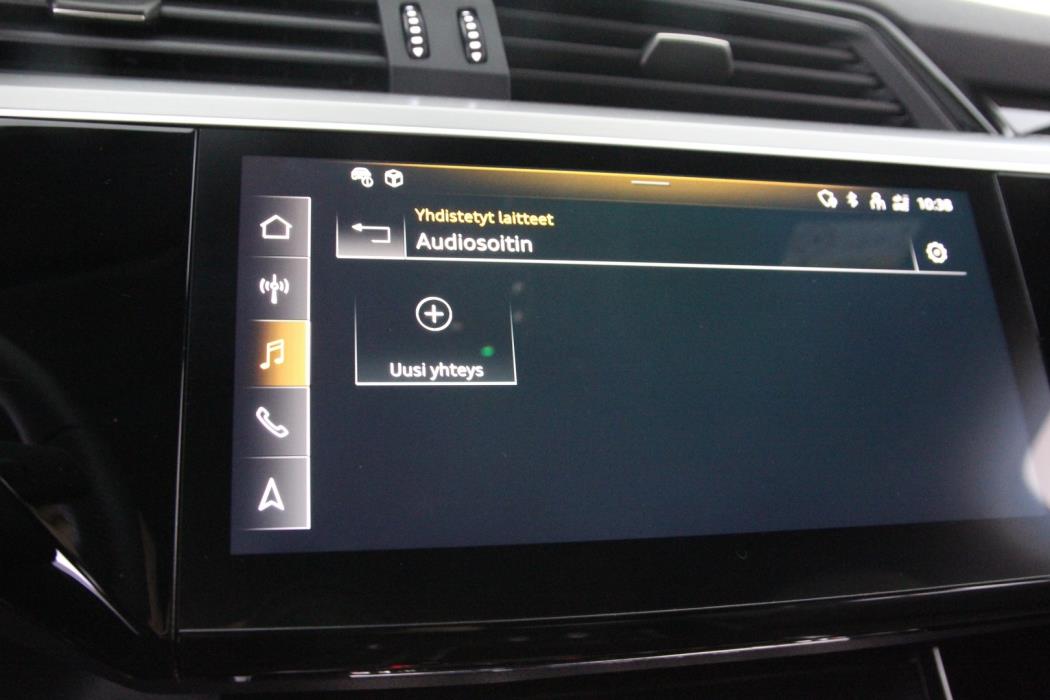 AUDI Q8 e-tron 2024