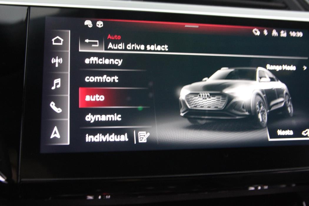 AUDI Q8 e-tron 2024