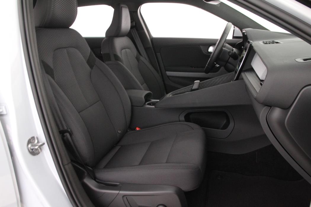 POLESTAR 2 2024