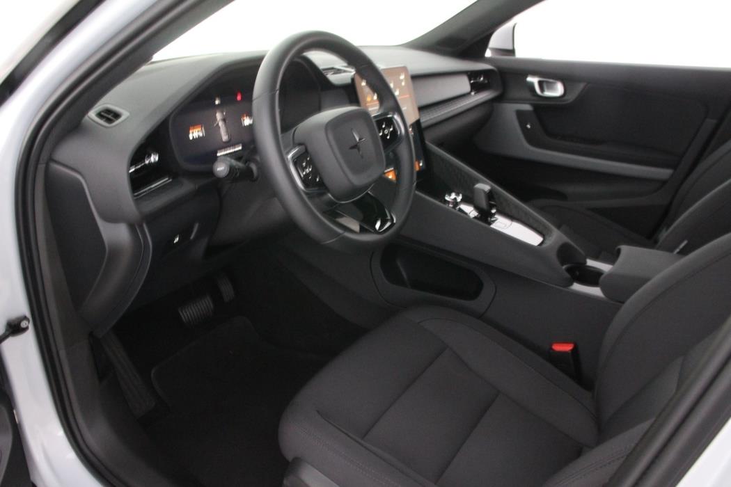 POLESTAR 2 2024